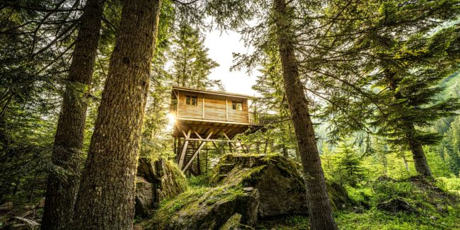 cabanes perchés et gîtes du Boréon