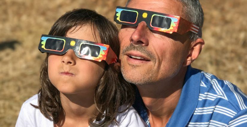 Lunette pour l'éclipse solaire