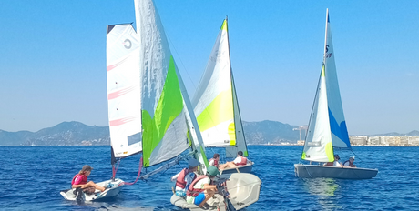 stage de voile vacances été Cannes Planche à voile & dériveurs à Cannes