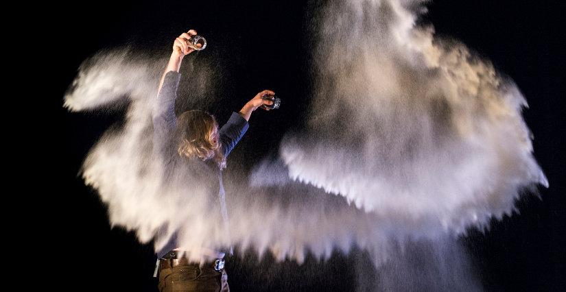 Spectacle de cirque « Évidences Inconnues », au Théâtre de Grasse 