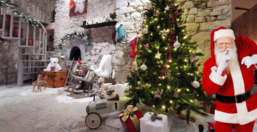 La Maison du Père Noël au village de Mougins