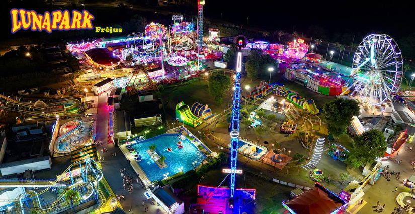 luna park fréjus var en famille fête foraine Luna Park, parc d'attraction à Fréjus - Var