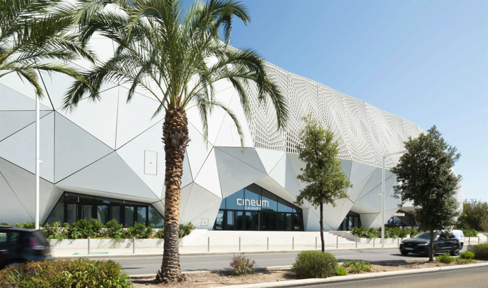 Cineum Cannes : une sortie cinéma immersive en famille !